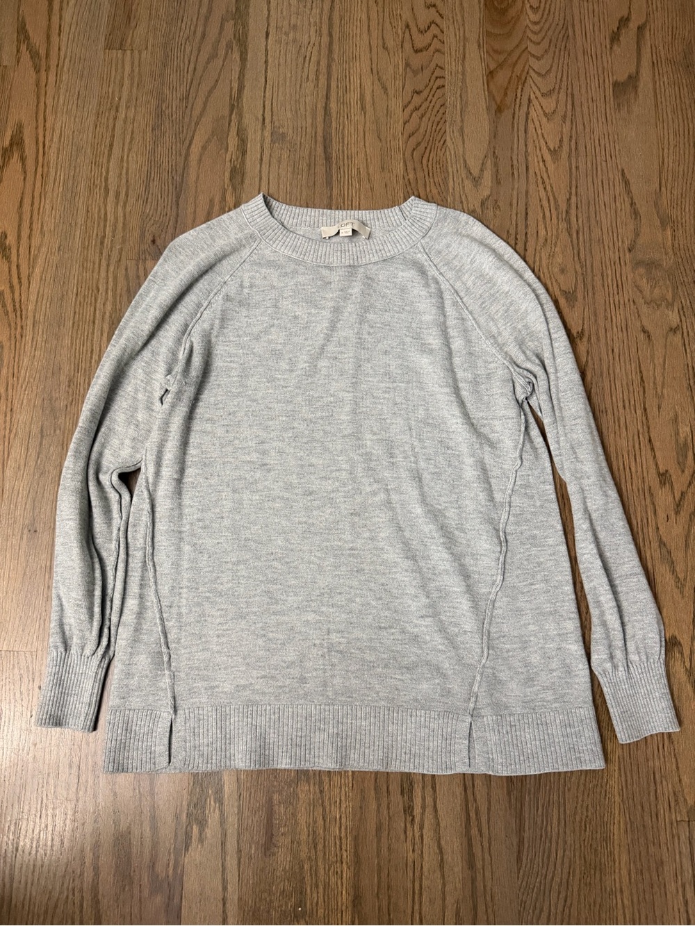 LOFT Light Gray Crewneck Lightweight Tunic Sweater